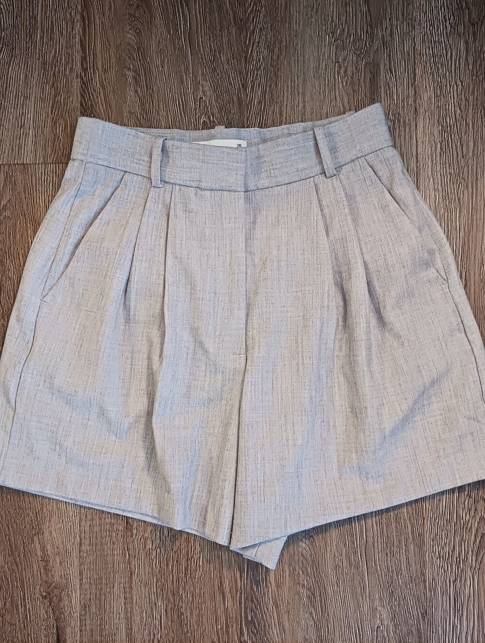 Abercrombie Curve Love Pleated Shorts